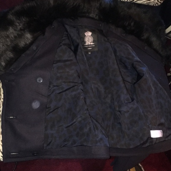 Beautiful and New Juicy Couture pea coat with removable fur collar.Medium - Picture 9 of 14